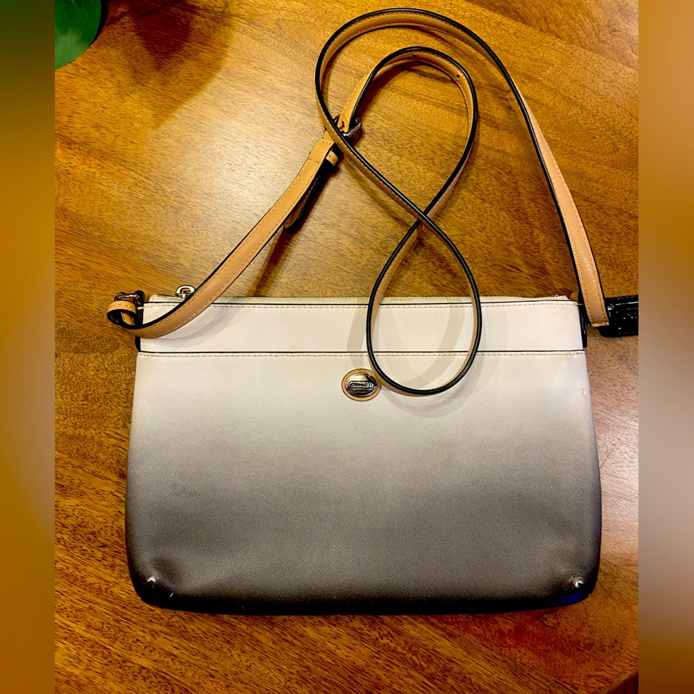 Coach Ombre Peyton Crossbody Bag Purse Hobo Gradient White Black Leather